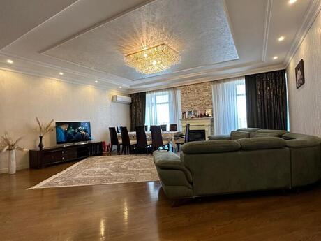 5 otaqlı mənzil, 245 m², Grand Hayat: 880 000 ₼ 4