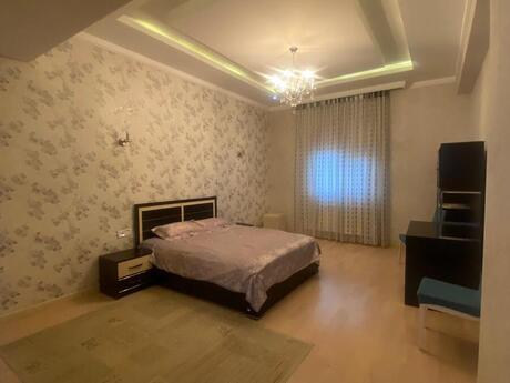Аренда: 4-комнатная квартира, 240 м², Nizami: 3 500 ₼/мес 4