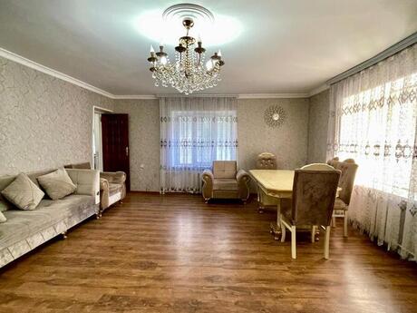 3-room apartment for rent, 100 m², İnşaatçılar: 800 ₼/mo 3