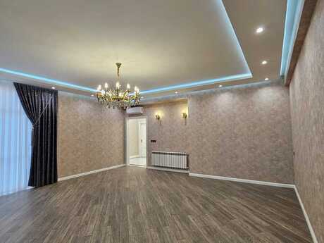 4 otaqlı mənzil, 232 m², 28 May: 780 000 ₼ 5