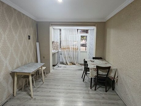 Elan №6468760 - Bakı, Elmlər Akademiyası m., 2 otaqlı, 42 m², 1/5 mərtəbə
