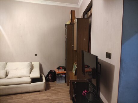 Elan №6468813 - Bakı, 28 May m., 4 otaqlı, 150 m², 2/2 mərtəbə