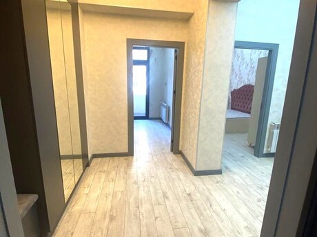 2 otaqlı mənzil, 63 m², Qara Qarayev: 205 000 ₼ 2