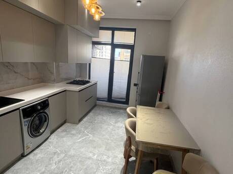 Kirayə 2 otaqlı mənzil, 70 m², Gənclik: 999 ₼/ay 2
