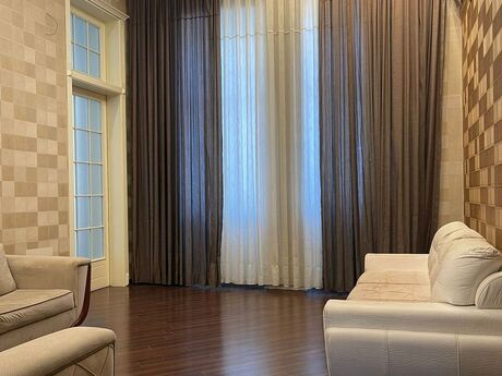 Elan №6468811 - Bakı, Nəsimi r., 3 otaqlı, 100 m²