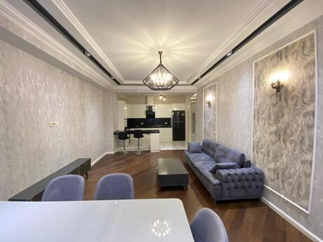 Elan №6468878 - Bakı, Elmlər Akademiyası m., 2 otaqlı, 87 m², 9/17 mərtəbə