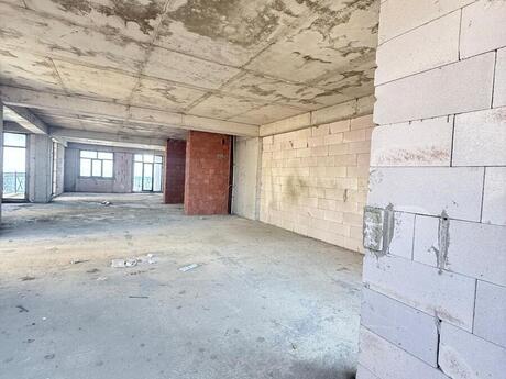 4 otaqlı mənzil, 178 m², Səbail: 470 000 ₼ 2