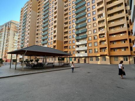 3 otaq · 124 m² · 17/17 mərtəbə, Xalqlar Dostluğu