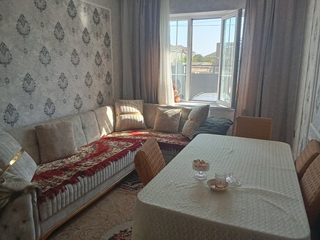 3 otaqlı həyət evi, 95 m², Binə: 65 000 ₼ 2