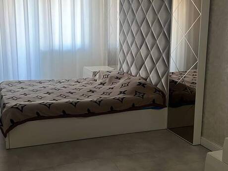 4 otaqlı mənzil, 172 m², Nəsimi: 560 000 ₼ 2
