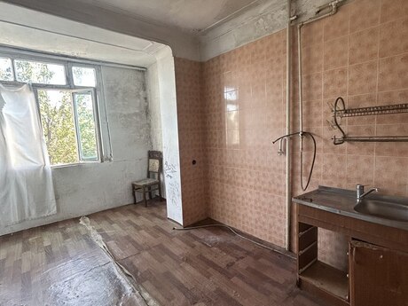 3 rooms · 85 m² · floor 4/5, Bakıxanov