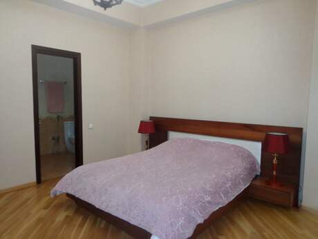 Kirayə 3 otaqlı mənzil, 150 m², Sahil: 2 500 ₼/ay 3