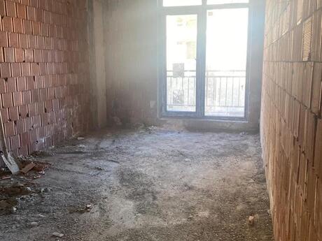 1-room apartment, 65 m², 8 Noyabr: 210 000 ₼ 2