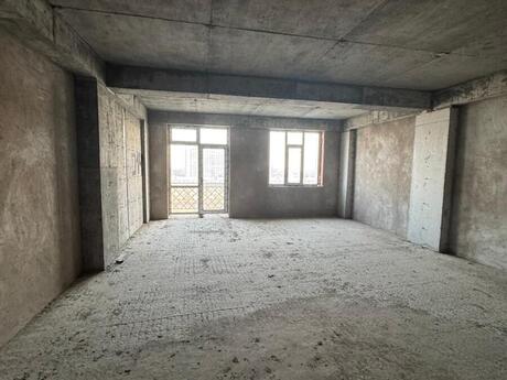 4-комнатная квартира, 216 м², Nəriman Nərimanov: 583 000 ₼ 4