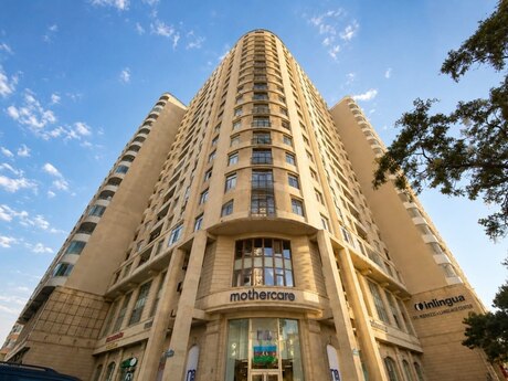 2 otaq · 106 m² · 11/18 mərtəbə, Elmlər Akademiyası