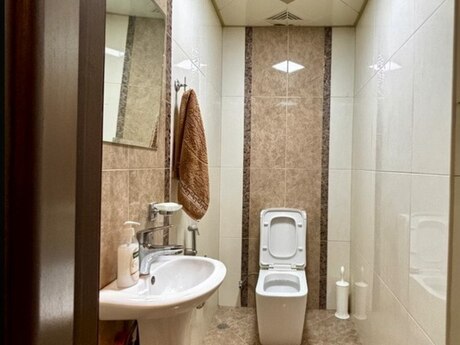 4-комнатная квартира, 152 м², Nizami: 540 000 ₼ 4