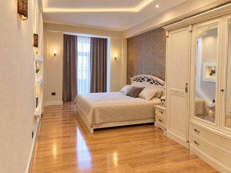 Объявление №6469144 - Баку, м. Нариман Нариманов, 4-комн., 165 м², 7/8 этаж