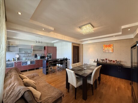 2-комнатная квартира, 102 м², Nəriman Nərimanov: 285 000 ₼ 5