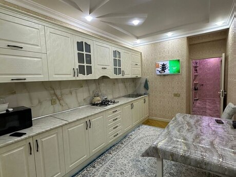 2-room apartment, 100 m², Həzi Aslanov: 265 000 ₼ 5