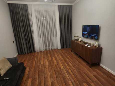 Kirayə 2 otaqlı mənzil, 75 m², Şah İsmayıl Xətai: 950 ₼/ay 2