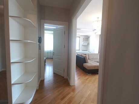 3 otaqlı mənzil, 100 m², İnşaatçılar: 310 000 ₼ 4