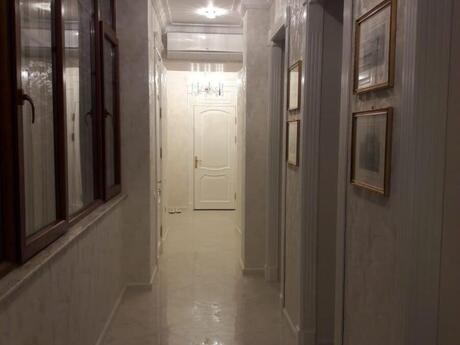 3-комнатная квартира, 117 м², İçəri Şəhər: 460 000 ₼ 4