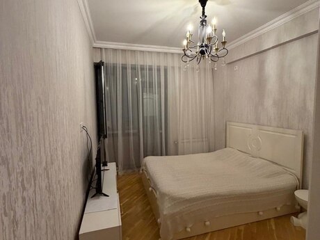 3 otaqlı mənzil, 70 m², 28 May: 305 000 ₼ 3