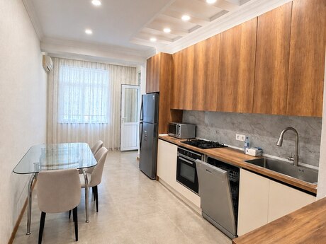Kirayə 2 otaqlı mənzil, 80 m², Şah İsmayıl Xətai: 1 090 ₼/ay 5