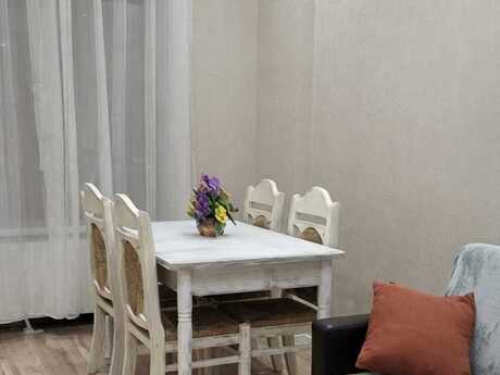 Kirayə 3 otaqlı mənzil, 91 m², 28 May: 1 200 ₼/ay 3