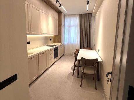 Аренда: 2-комнатная квартира, 80 м², Elmlər Akademiyası: 1 200 ₼/мес 3