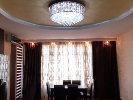 3-room apartment for rent, 115 m², Ağ şəhər: 900 ₼/mo 2