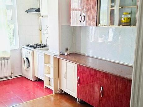 3 otaq · 80 m² · 2/5 mərtəbə, Həzi Aslanov