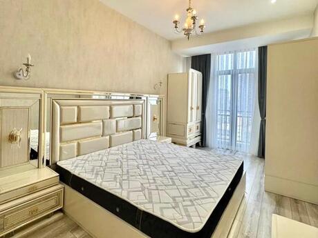 Kirayə 2 otaqlı mənzil, 80 m², Şah İsmayıl Xətai: 1 100 ₼/ay 4