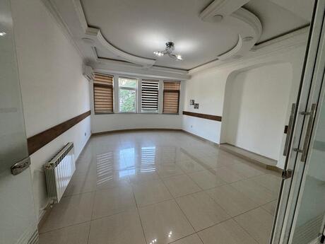 Объявление №6469528 - Баку, м. Низами, 3-комн., 140 м²