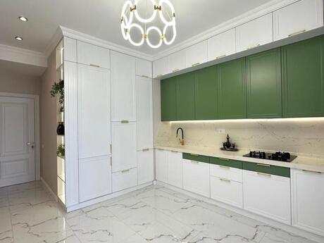 3-room apartment for rent, 140 m², Şah İsmayıl Xətai: 1 400 ₼/mo 3