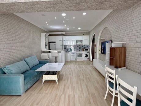 Kirayə 2 otaqlı mənzil, 80 m², Park Azure: 1 200 ₼/ay 4