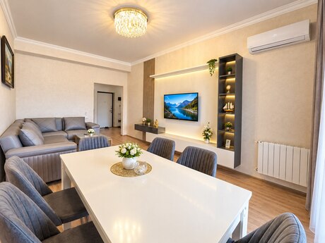 Elan №6469511 - Bakı, 28 May m., 3 otaqlı, 120 m², 4/18 mərtəbə