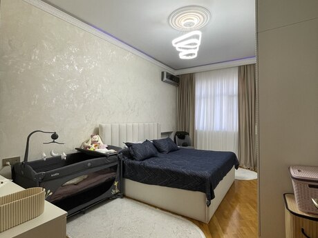 4 otaqlı mənzil, 146 m², Azadlıq Prospekti: 440 000 ₼ 3