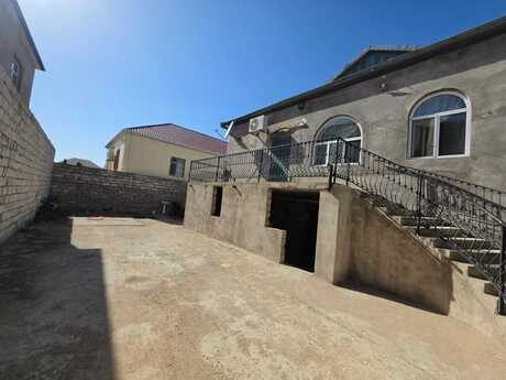 4 otaqlı həyət evi, 200 m², Buzovna: 260 000 ₼ 3