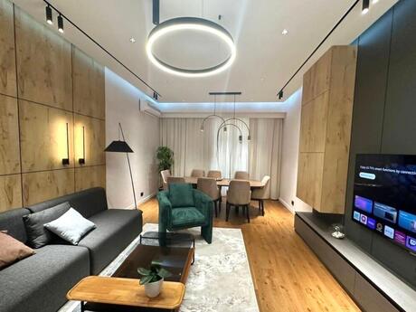 Объявление №6469791 - Баку, пос. Аг шехер, 3-комн., 140 м², 6/8 этаж