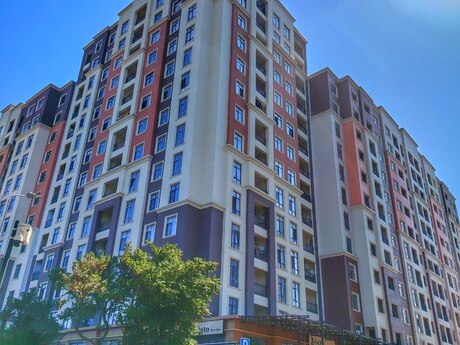 2 otaq · 70,2 m² · 12/13 mərtəbə, Qara Qarayev
