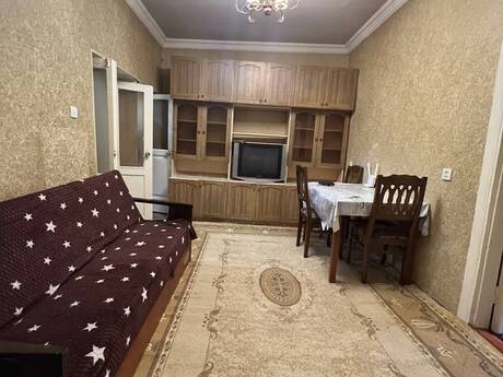 Elan №6469642 - Bakı, Elmlər Akademiyası m., 3 otaqlı, 120 m²