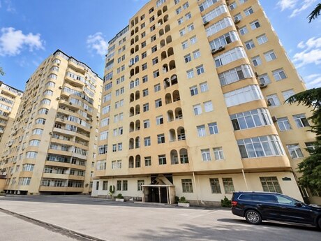 Elan №6469682 - Bakı, Azadlıq Prospekti m., 4 otaqlı, 150 m², 10/12 mərtəbə