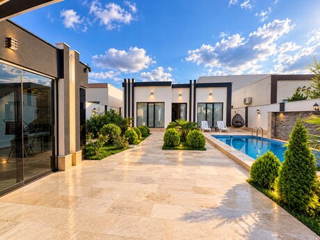 Elan №6447566 - Bakı, Mərdəkan q., 4 otaqlı, 160 m²