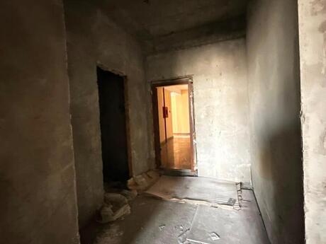 3-комнатная квартира, 123 м², İnşaatçılar: 300 000 ₼ 4
