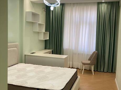 Kirayə 3 otaqlı mənzil, 80 m², Elmlər Akademiyası: 1 200 ₼/ay 2