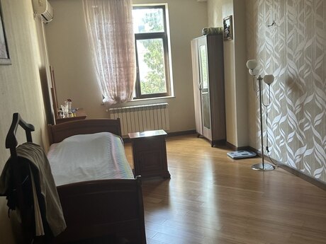 2-комнатная квартира, 60 м², Bakıxanov: 175 000 ₼ 3