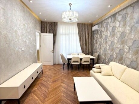 Аренда: 2-комнатная квартира, 72 м², Renessans Palace: 1 250 ₼/мес 2