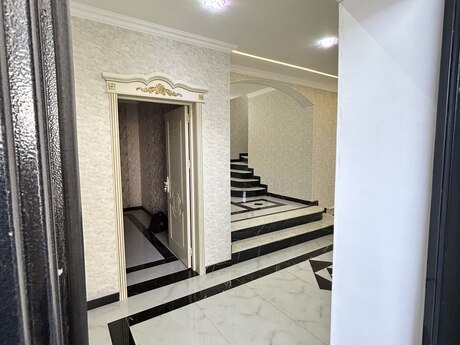 8 otaqlı mənzil, 300 m², Biləcəri: 225 000 ₼ 4
