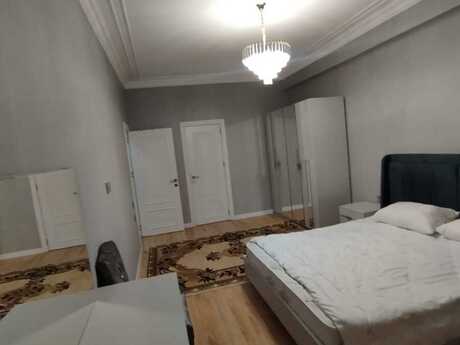 Kirayə 4 otaqlı mənzil, 180 m², Nərimanov: 1 700 ₼/ay 3